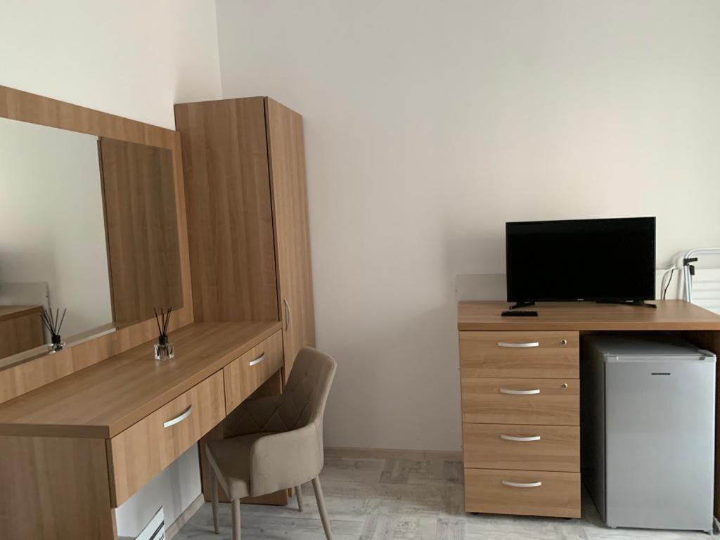 Iris Apartment นาโวดาริ ภายนอก รูปภาพ